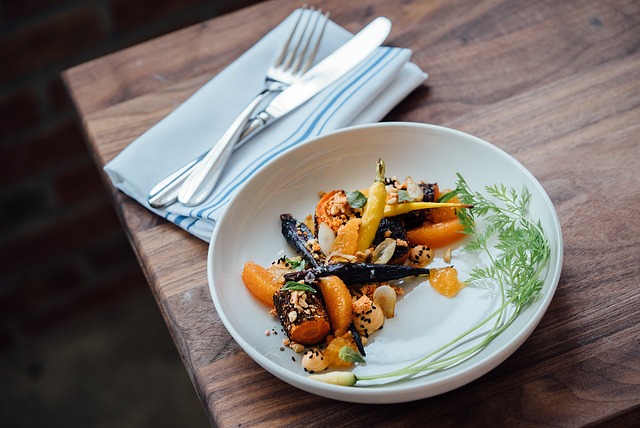 Piano alimentare: piatto bilanciato con verdure